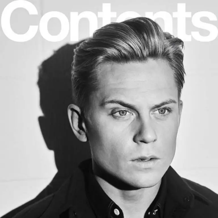 Billy Magnussen Bio, Aladdin, Girlfriend, Net Worth and Into the Woods