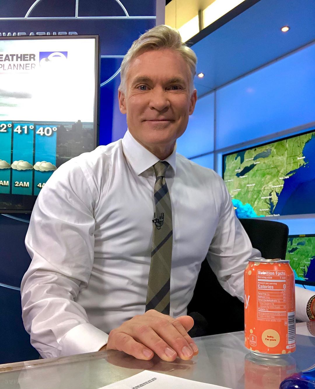 Sam Champion Bio, Wiki, Age, Height, Husband, Family, GMA, Salary and