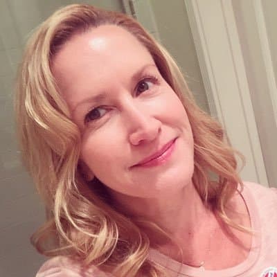 Angela Kinsey Photo