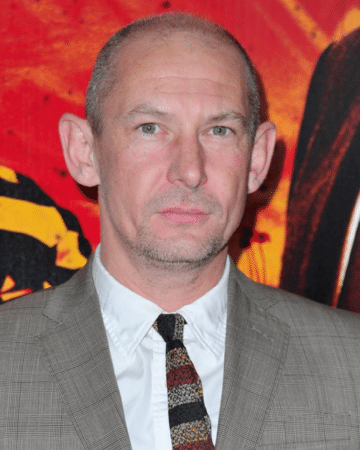 Photo of Ian Hart