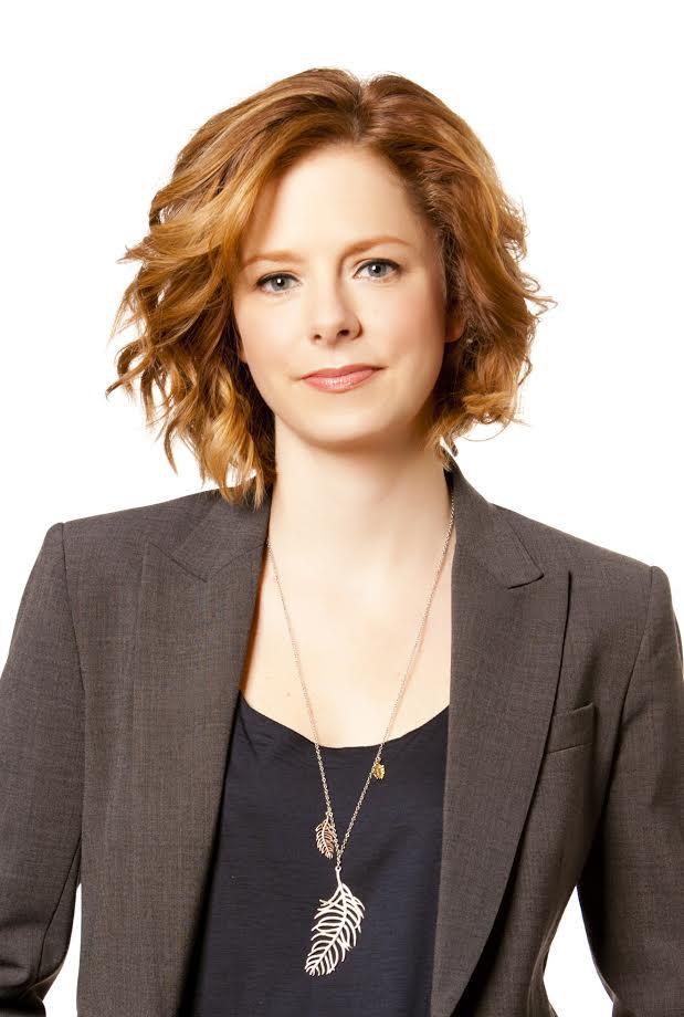 Lizzie O'Leary Photo