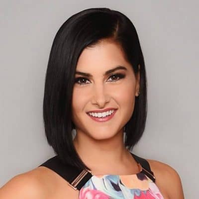 Megan Olivi Photo