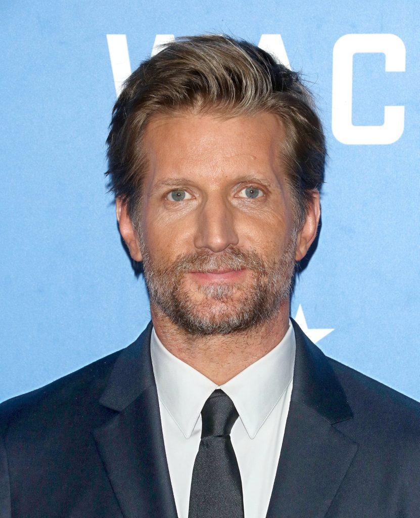 Paul Sparks Photo