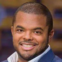 Roger Mooking, a celebrity chef and television host Photo