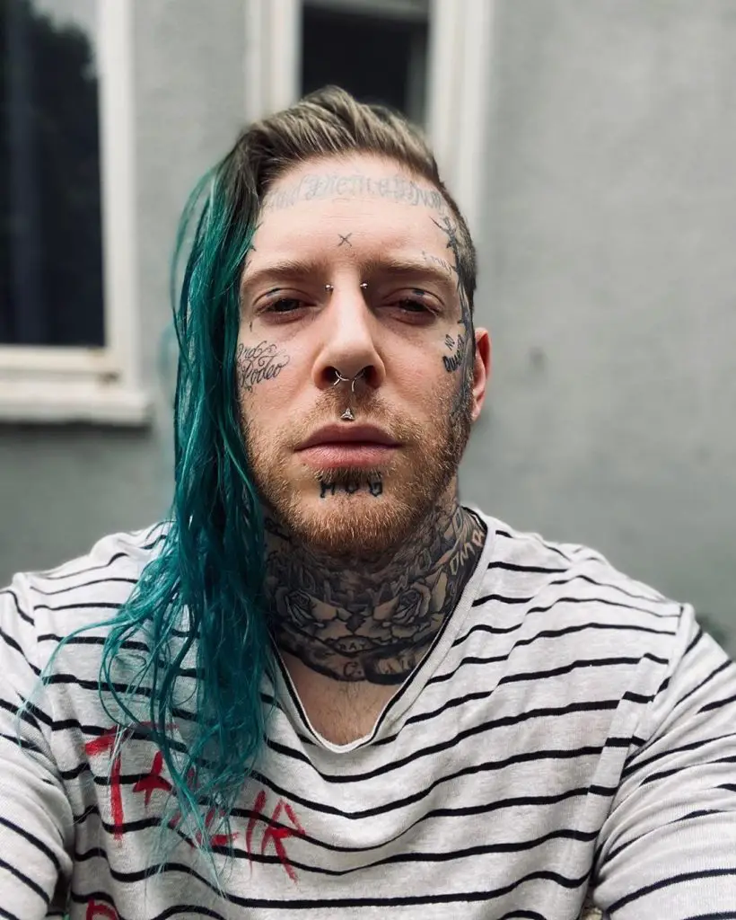 Tom MacDonald Rapper Bio, Wiki, Age, Net Worth, Parents, Girlfriend,