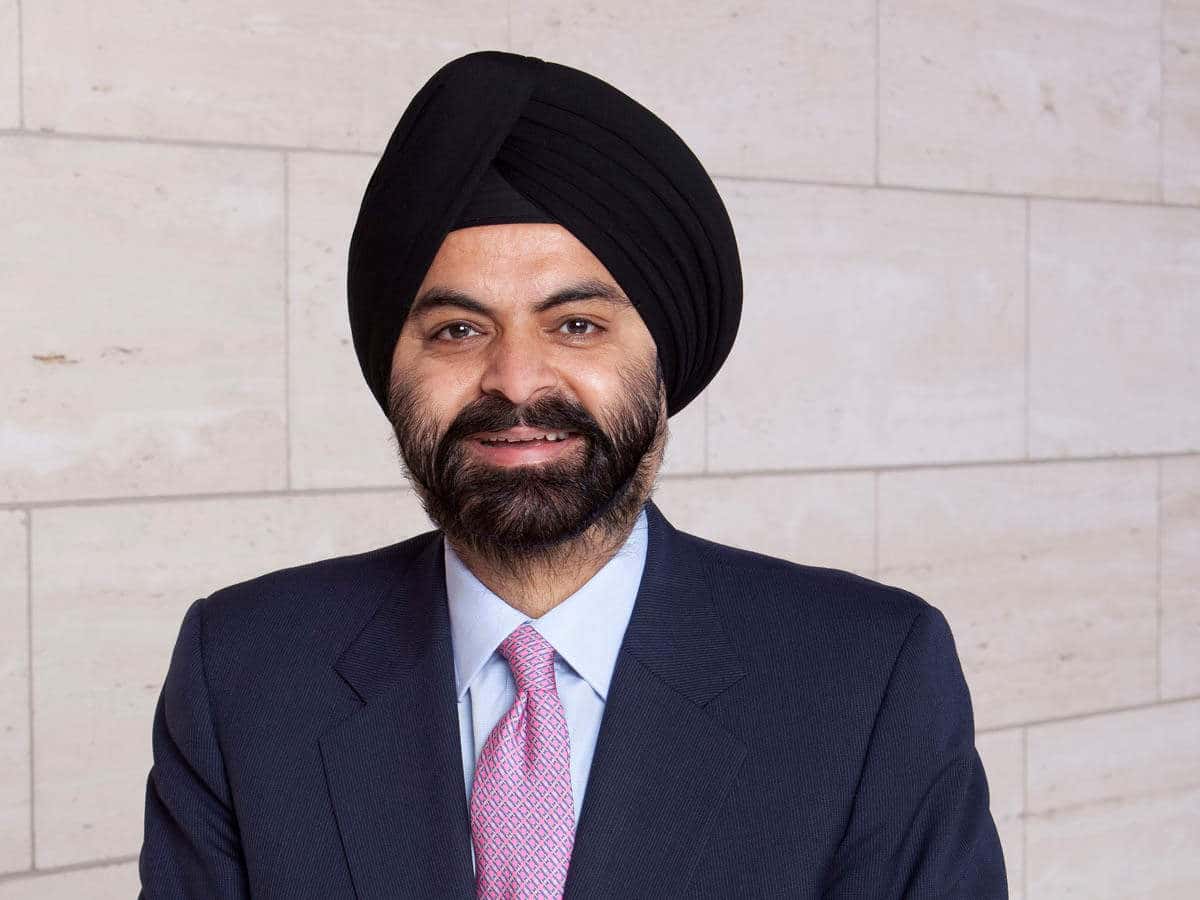 Ajay Banga Mastercard Ceo Bio Wiki Age Education Family Wife Daughter Career Salary And Net Worth
