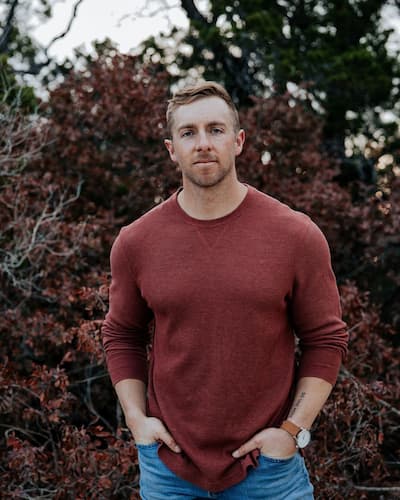 Nick Bare Image