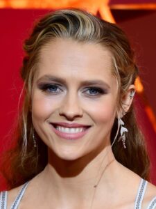 Teresa Palmer Photo