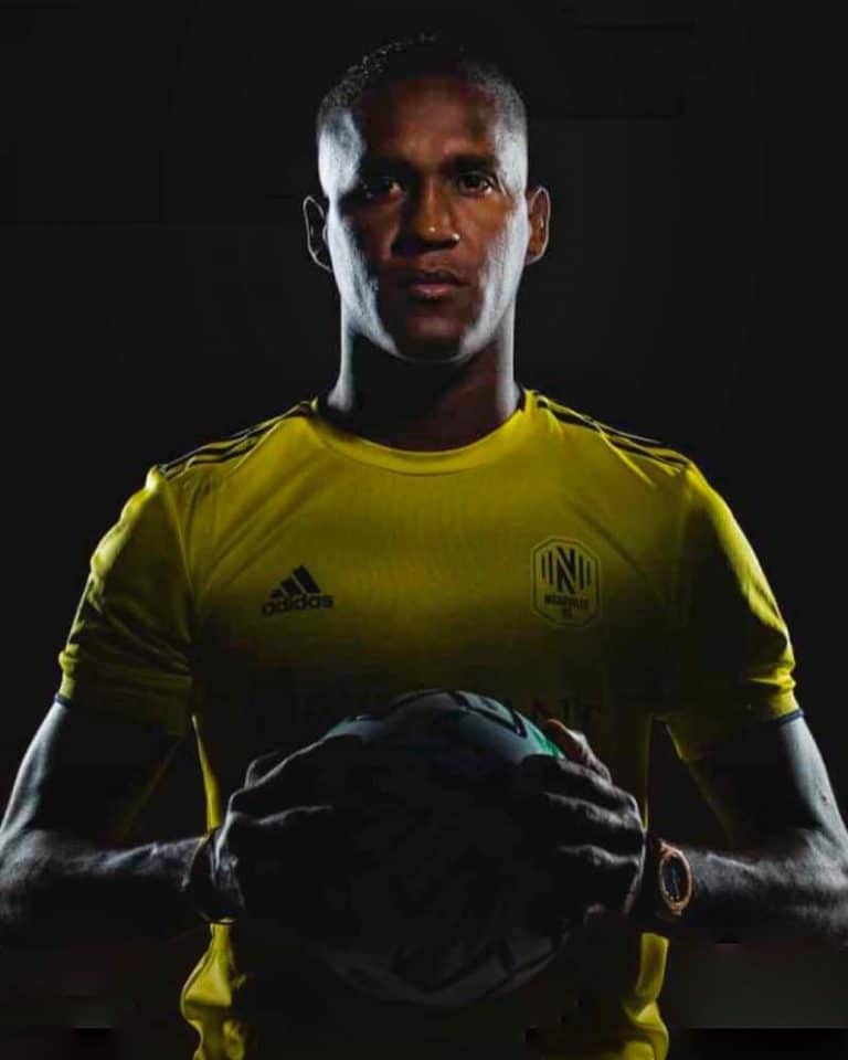 Brayan Beckeles (Footballer)Bio, Age, Honduras, Wife, Sons, Salary