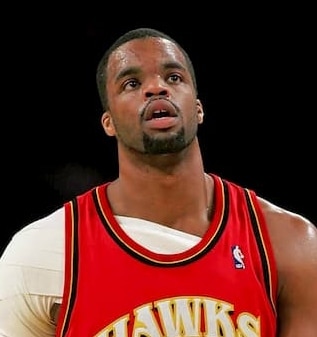 NBA Shelden Williams Photo