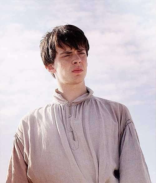 Skandar Keynes Image