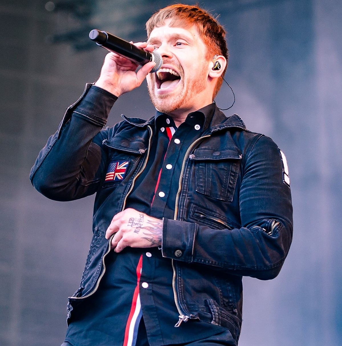 Brent Smith Wife, Net Worth, Bio, Wiki, Age, Height, Tattoos and Net Wort