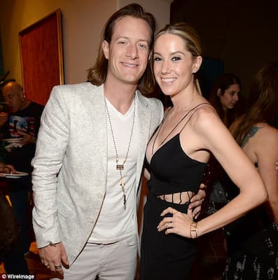 Hayley Stommel and Tyler Hubbard Photo