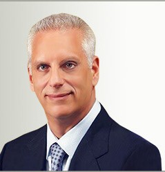 Photo of the late Personal Injury Lawyer; Robert Fenstersheib