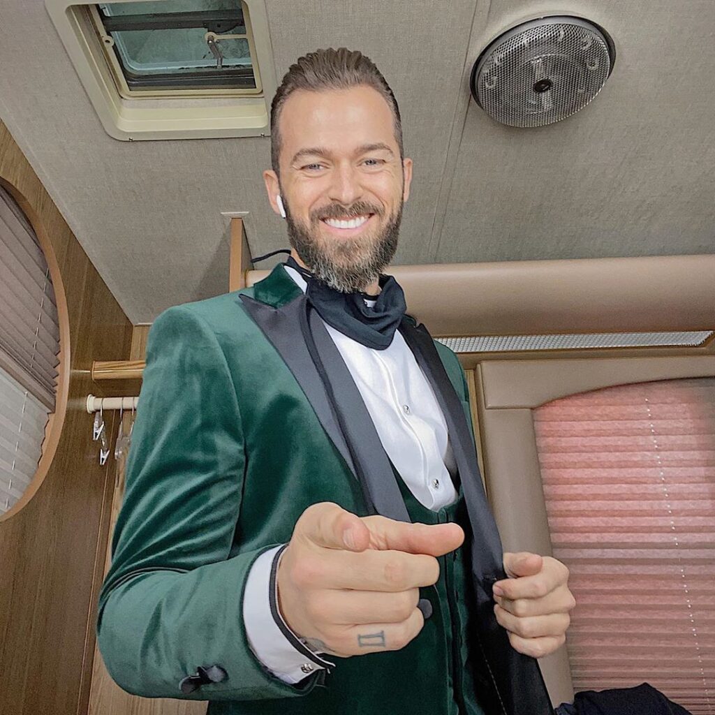 Artem Chigvintsev Photo