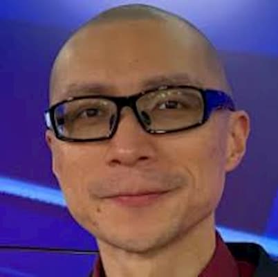 WLUC TV6 Meteorologist Noel Navarro Photo