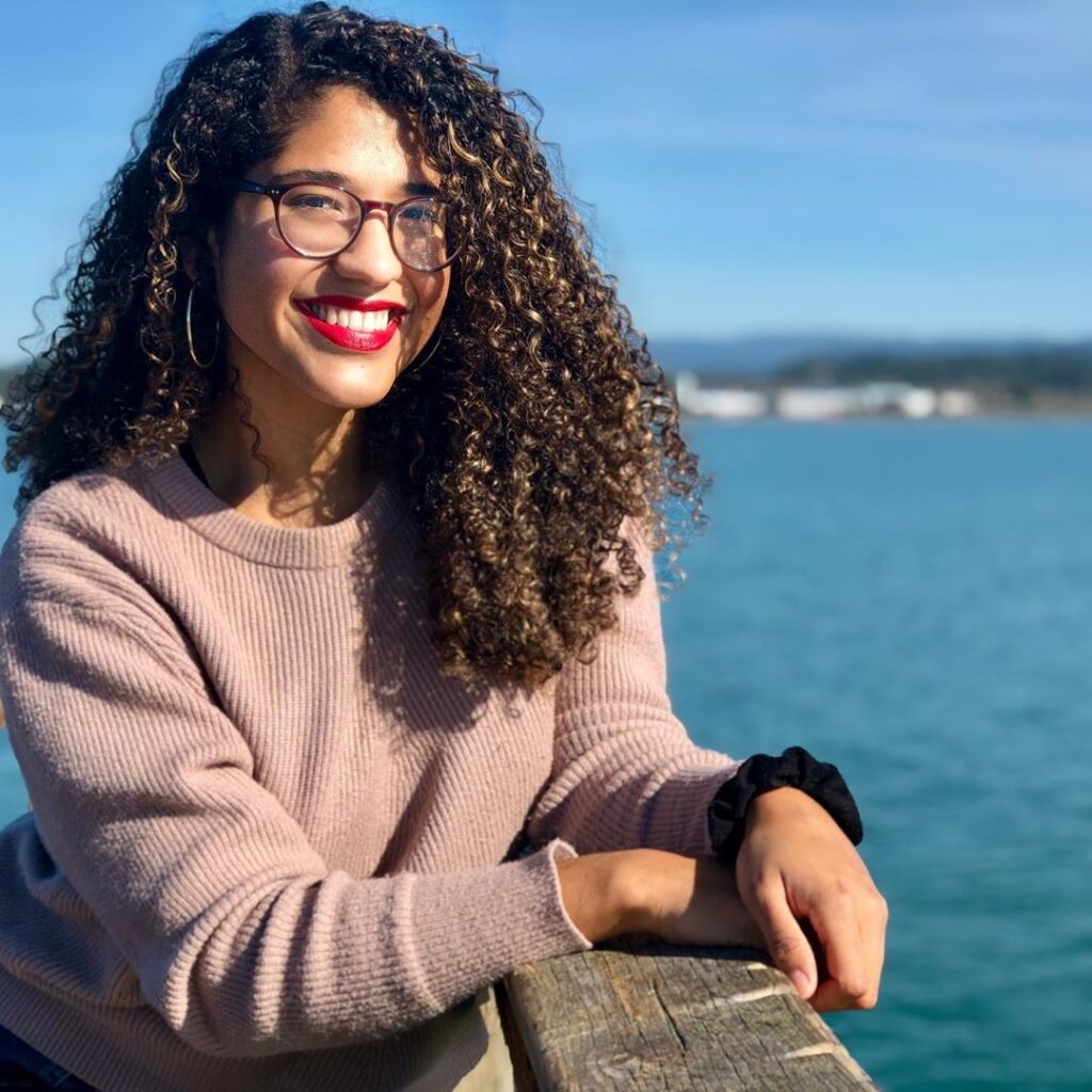 Lauren Negrete KMTR, Bio, Wiki, Age, Net Worth, Family, Husband