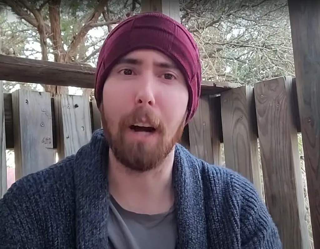 Asmongold Wiki Bio Facts Age Height Girlfriend Net Worth - Gambaran