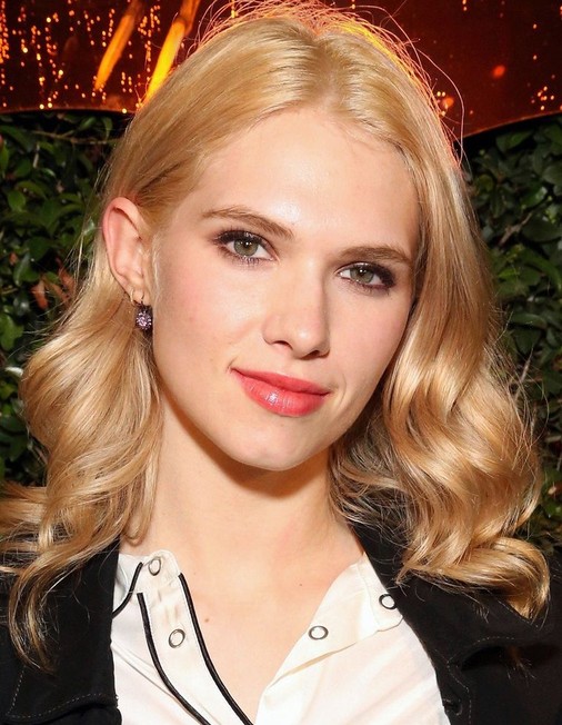 Claudia Lee Photo