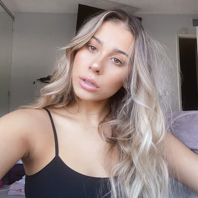 Emily Alexander Photo