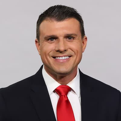 40/29 News Anchor Brandon Evans Photo