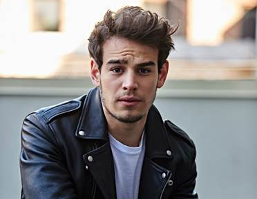 Alberto Rosende Photo