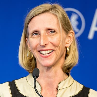 The New York Times Chief Bureau Ellen Barry Photo