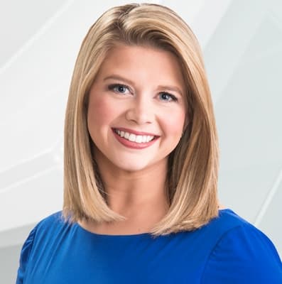 WBRE 28 News Anchor Julie Dunphy Photo 