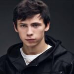 Owen Teague Photo