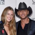 Maggie Elizabeth McGraw and Tim McGraw Photo