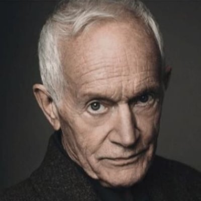 Lance Henriksen Photo