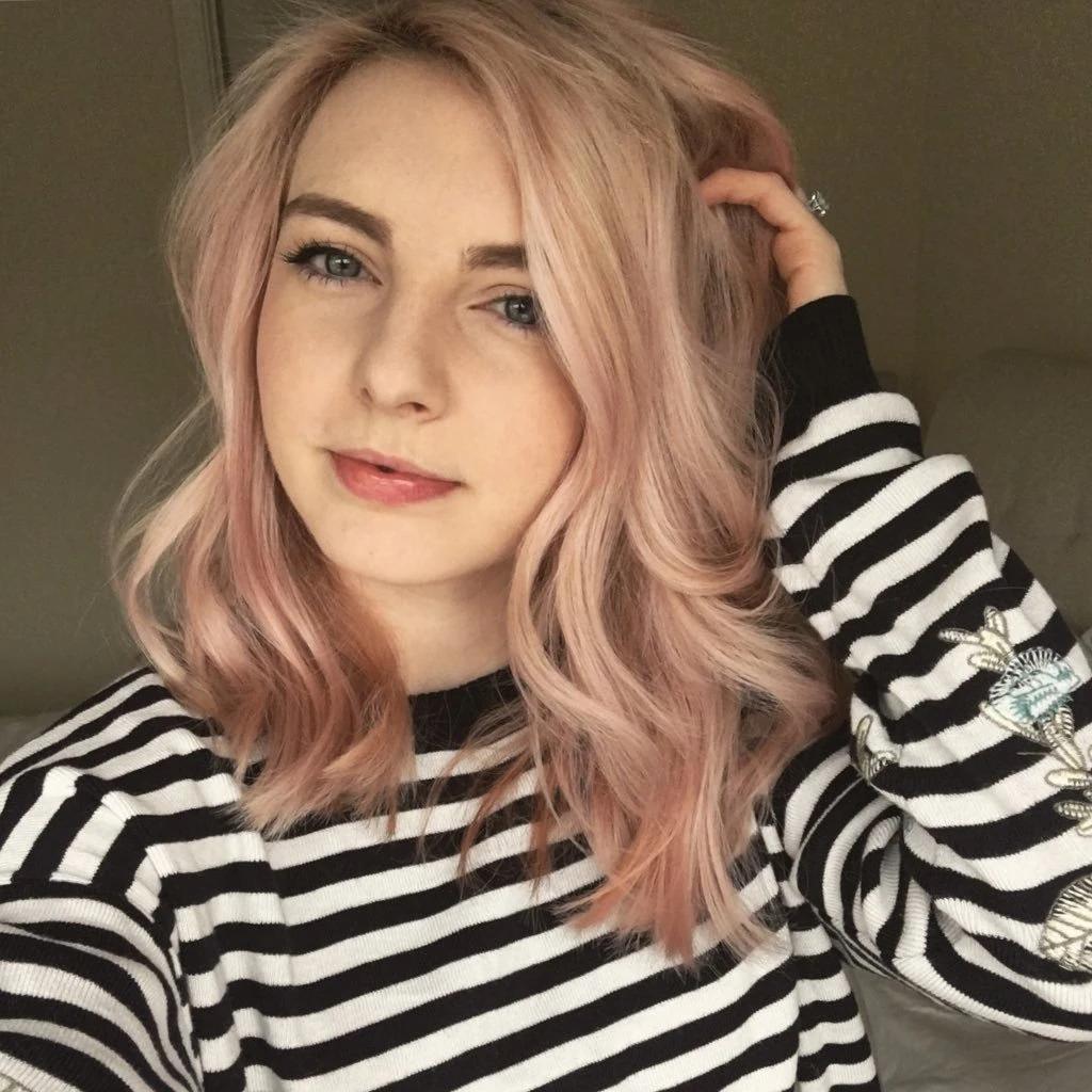 Lizzie Ldshadowlady Photo