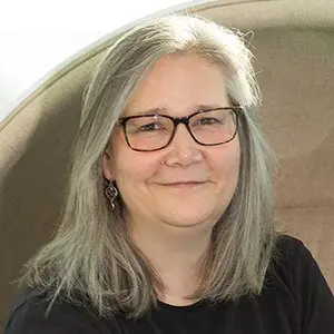 Amy Hennig Bio, Wiki, Age, Height, Education, Husband, Family, Video game and Net Worth