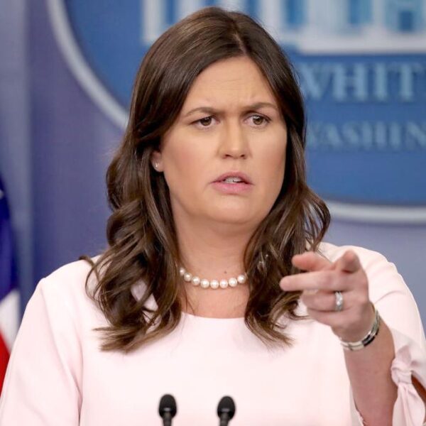 Sarah Huckabee Sanders Bio, Wiki, Age, Height, Family, Husband