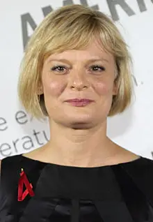 Martha Plimpton's photo