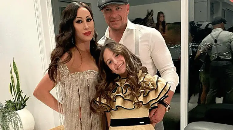 A family photo of Angie Katsanevas, her  Husband Shawn Trujillo and their daughter Elektra
