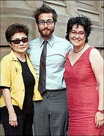 A photo of Kyoko, half brother Sean Lennon and their mothr Yoko Ono