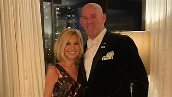 Karen  and her husband Kevin Lynch's photo
