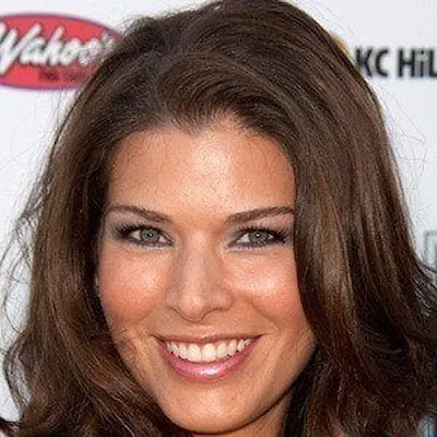 Adrienne Janic Photo