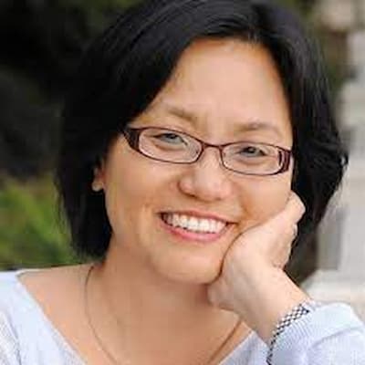 Linda Sue Park Photo