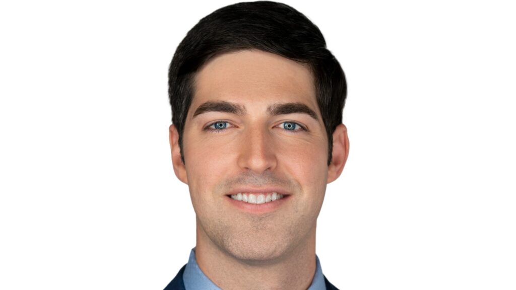 Adam Bennett photo